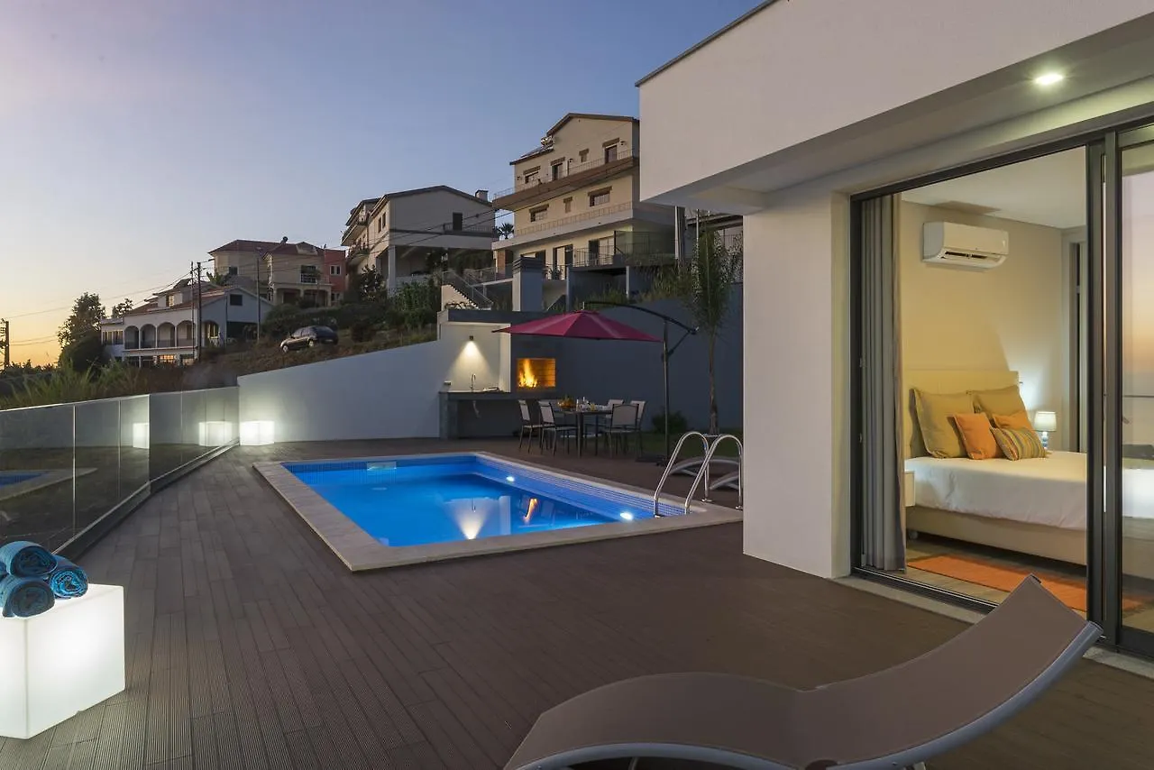Сasa de vacaciones Searenity Vacation Home I By An Island Apart Arco da Calheta